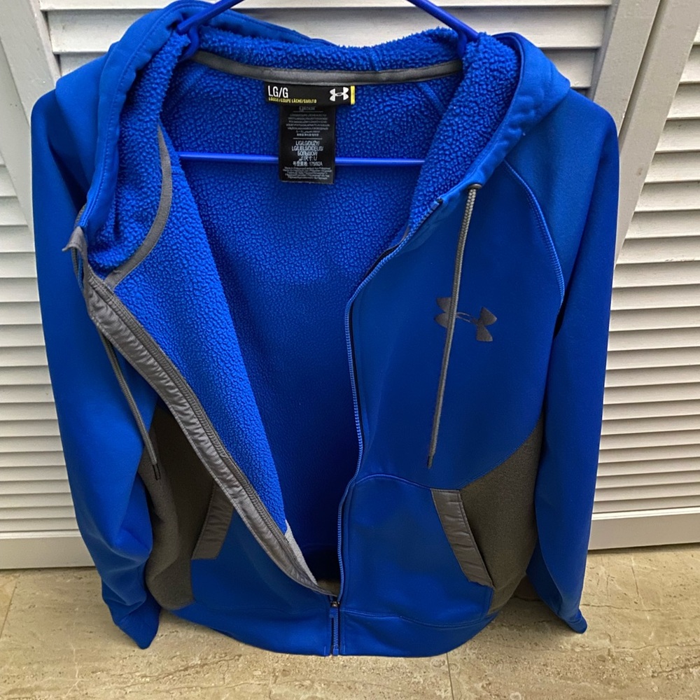 Under armour dry fit lightweight jacket